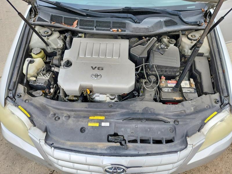 2005 Toyota Avalon Limited