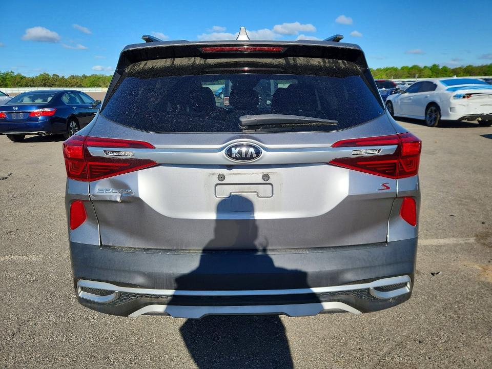 2021 KIA Seltos s