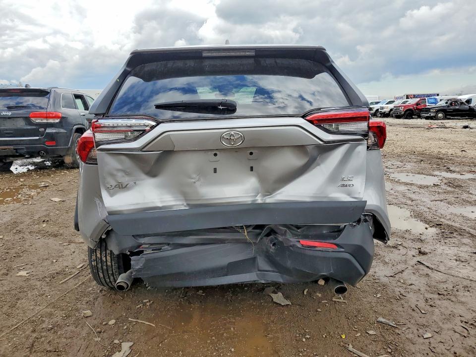 2023 Toyota Rav4 le