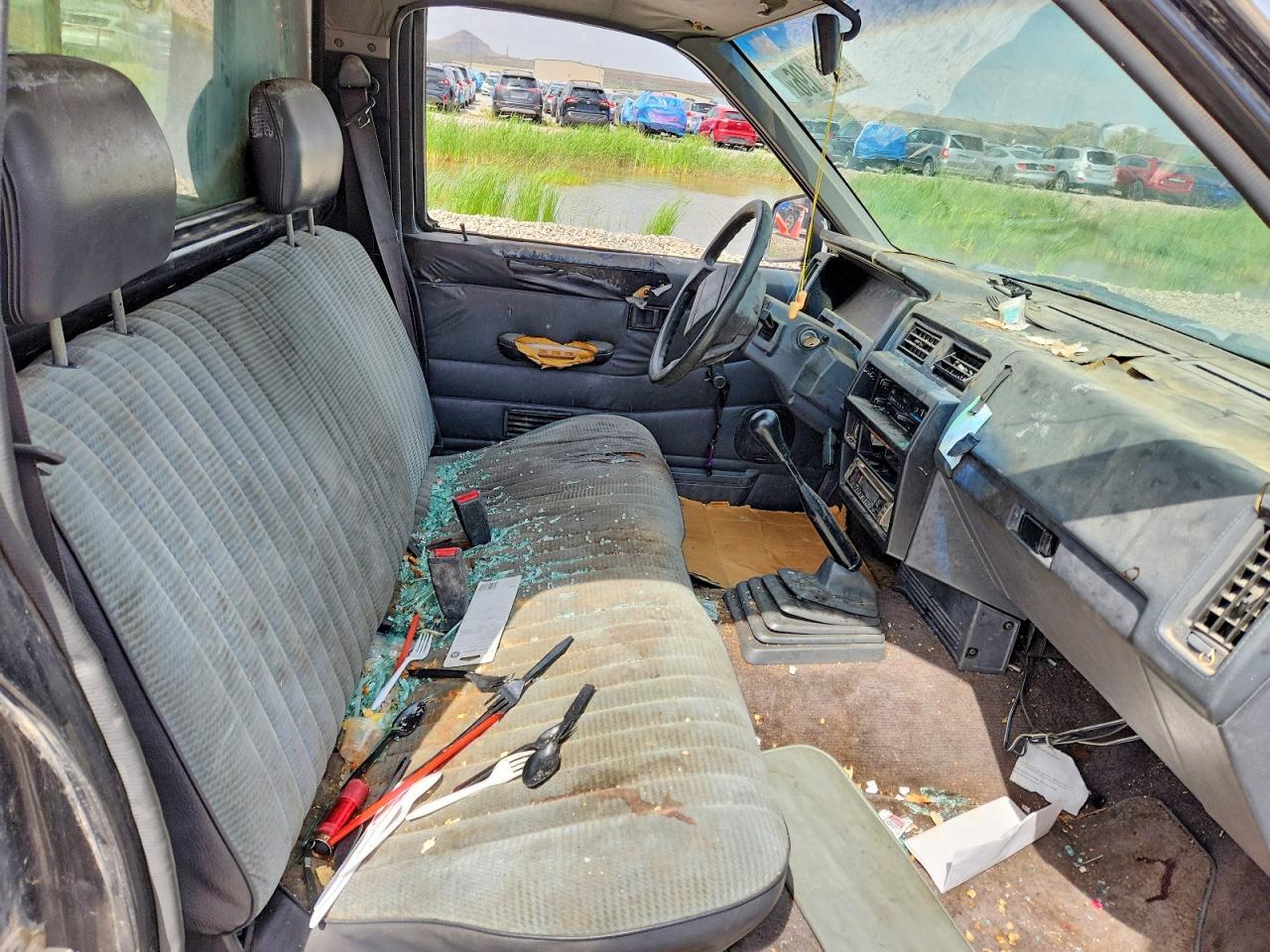 1993 Nissan Truck Short Wheelbase