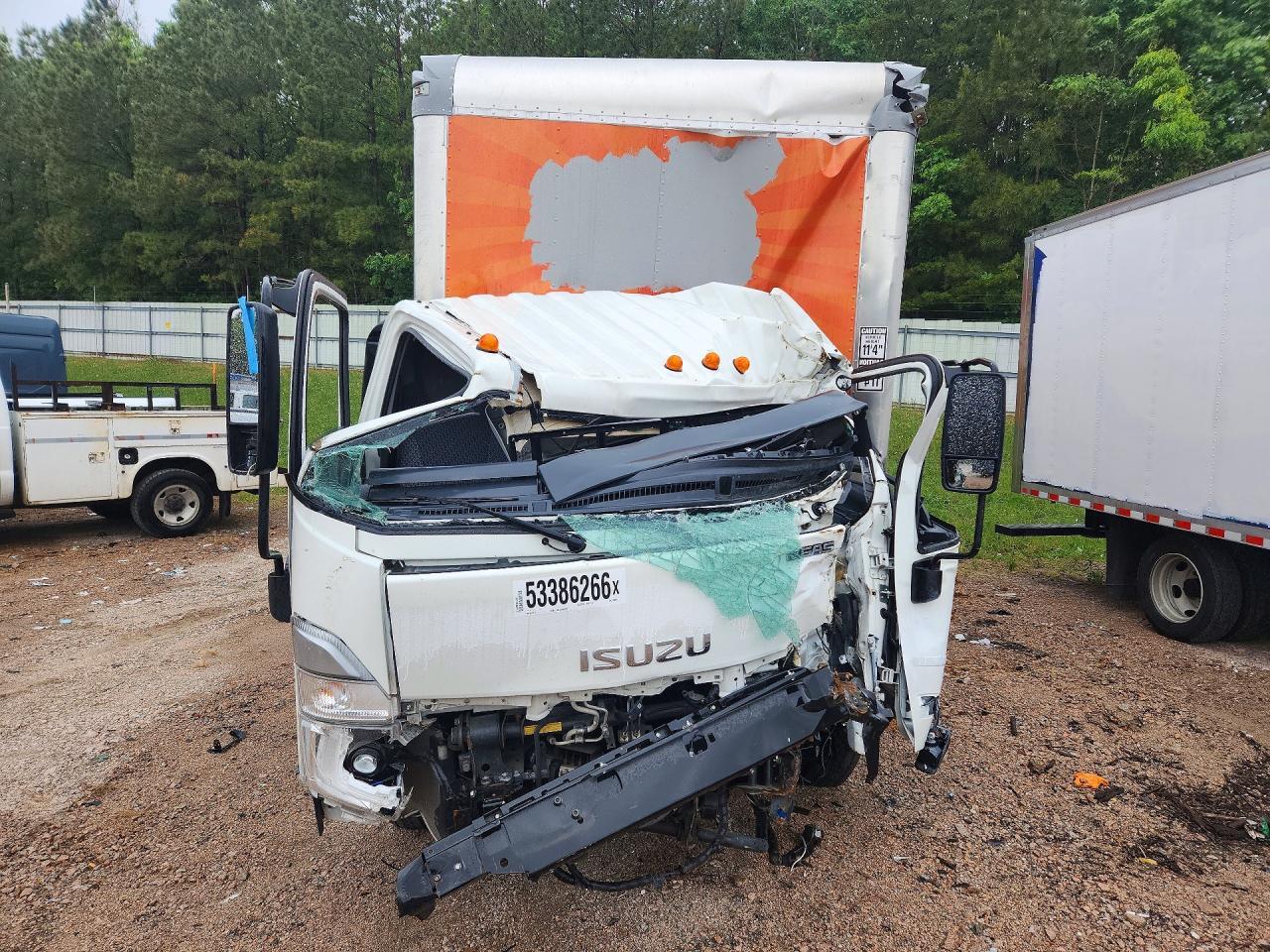 2023 Isuzu NPR HD