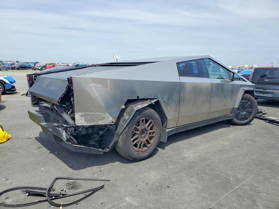 2024 Tesla Cybertruck