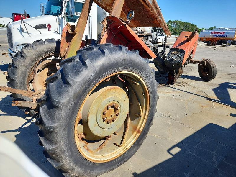 1963 Massey Fergusen 255