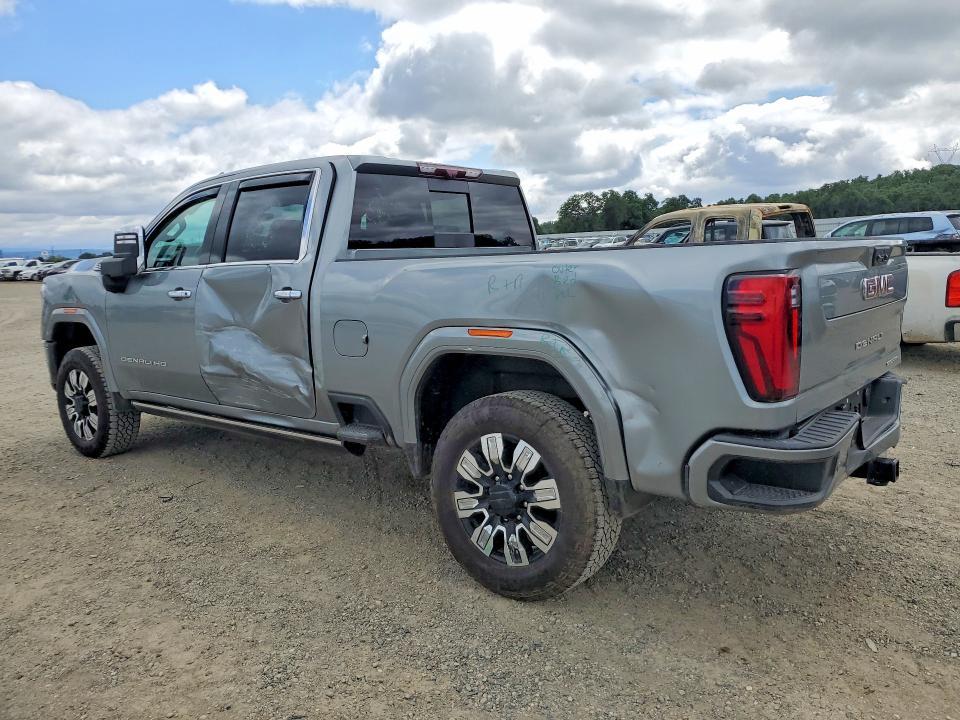 2024 GMC Sierra K3500 Denali