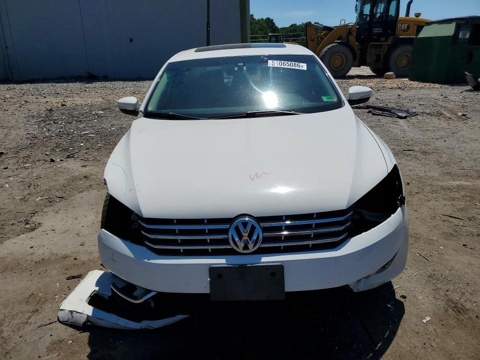 2014 Volkswagen Passat se