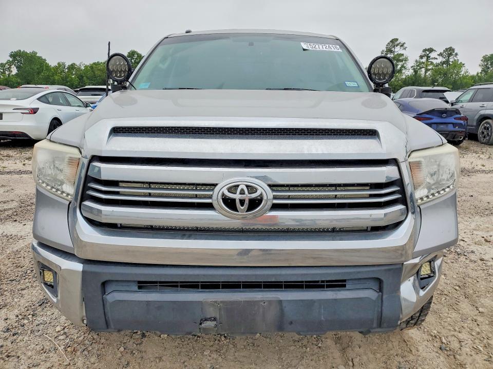 2017 Toyota Tundra SR5