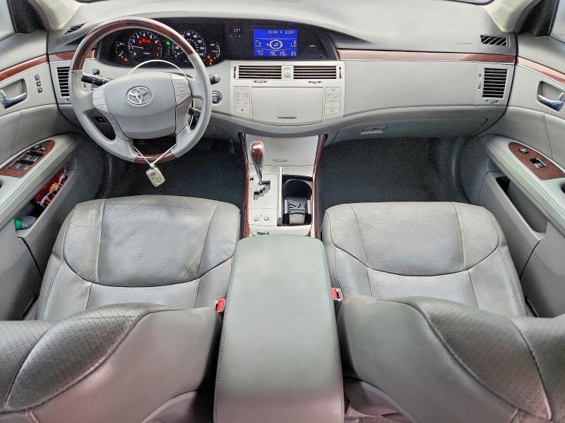 2010 Toyota Avalon Limited