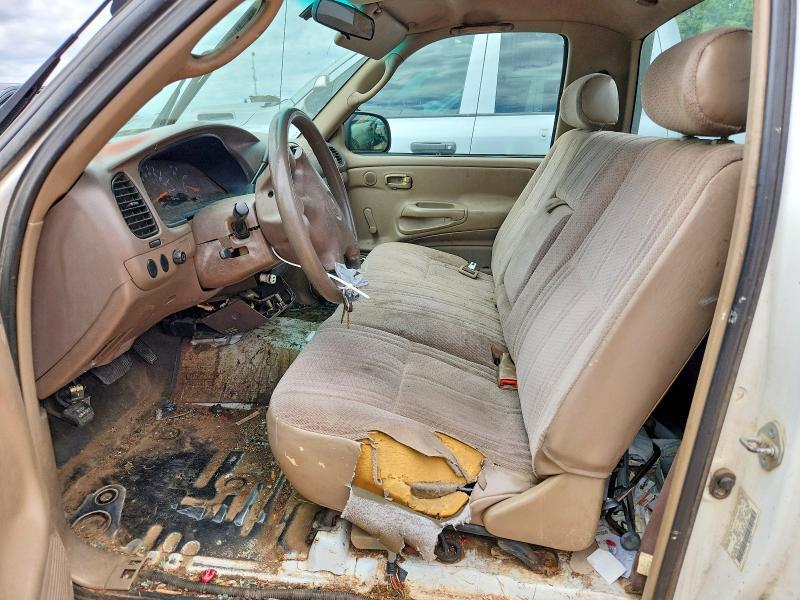 2001 Toyota Tundra Base