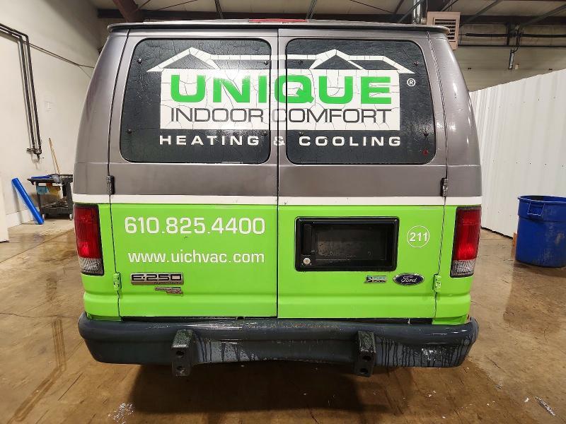 2013 Ford Econoline E250 van