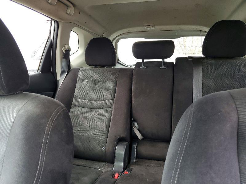 2014 Nissan Rogue s
