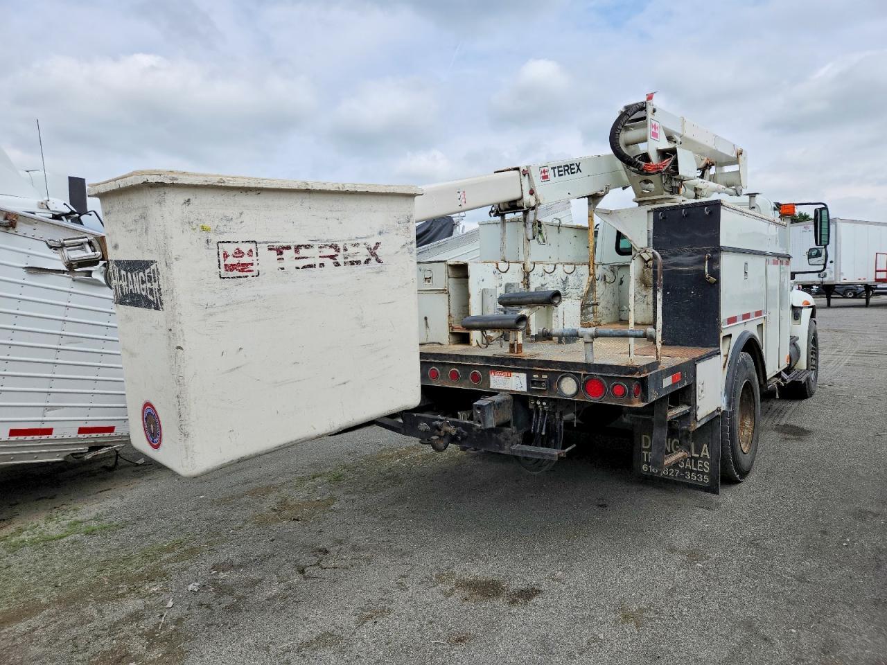 2007 International 4300 Bucket Truck