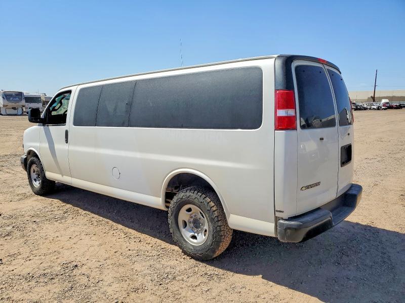 2020 Chevrolet Express G3500 LS 6.0L V8 Passenger