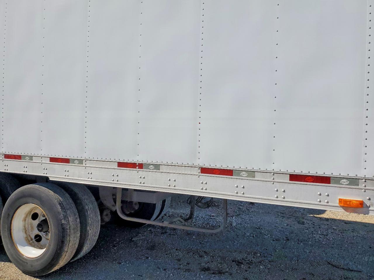 2009 Utility Refrigerated Van Trailer