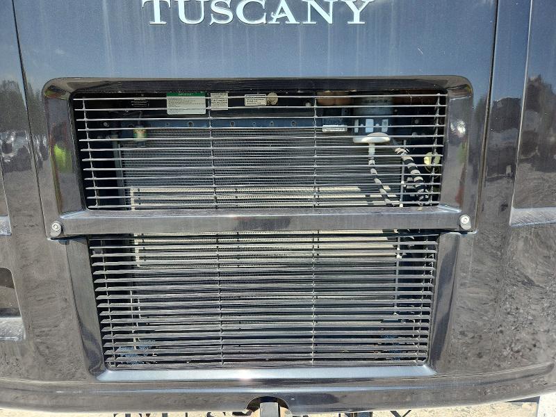 2011 Freightliner 2011 Tuscany RV