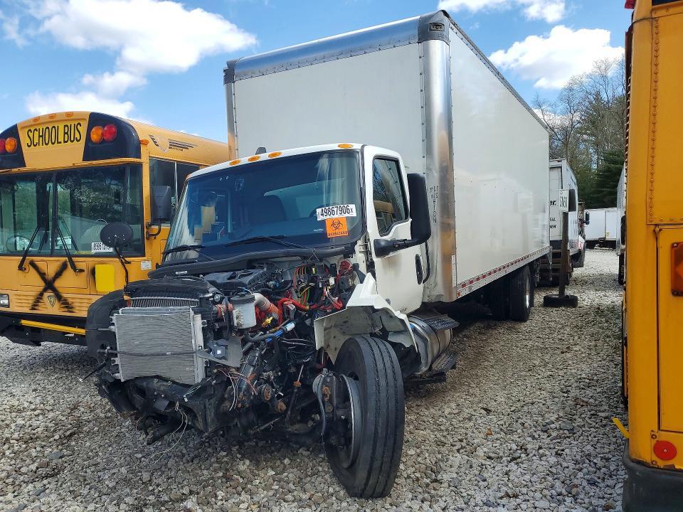 2024 International MV607 BOX Truck