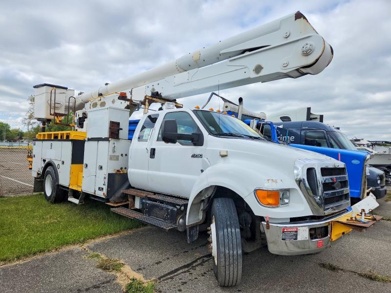 2012 Ford F750 Super Duty