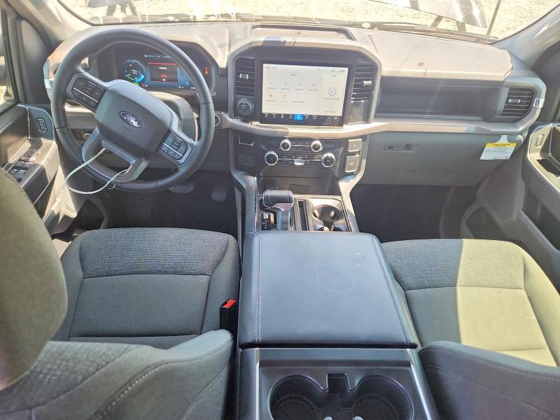 2025 Ford F150 Lightning XLT