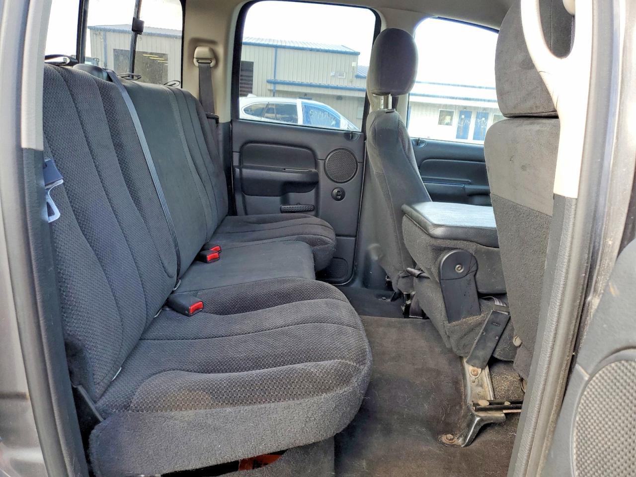 2003 Dodge RAM 1500 ST