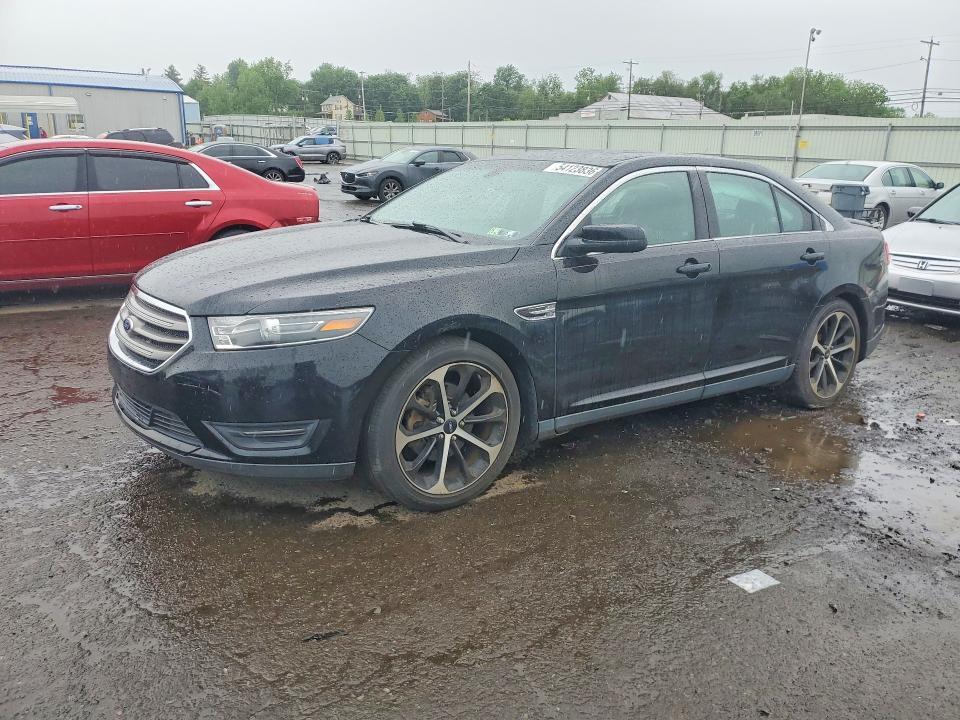 2016 Ford Taurus sel