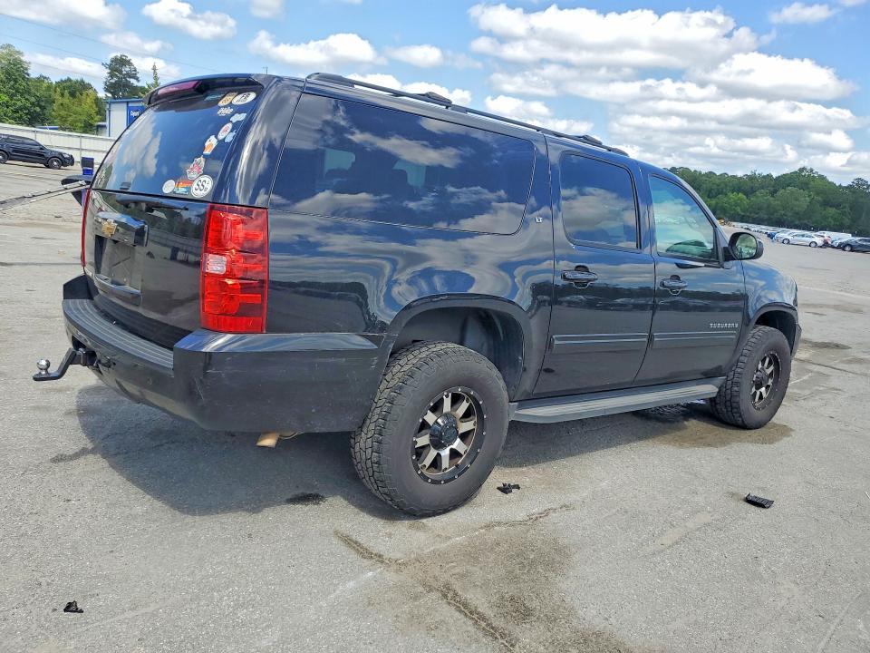 2014 Chevrolet Suburban C1500 lt