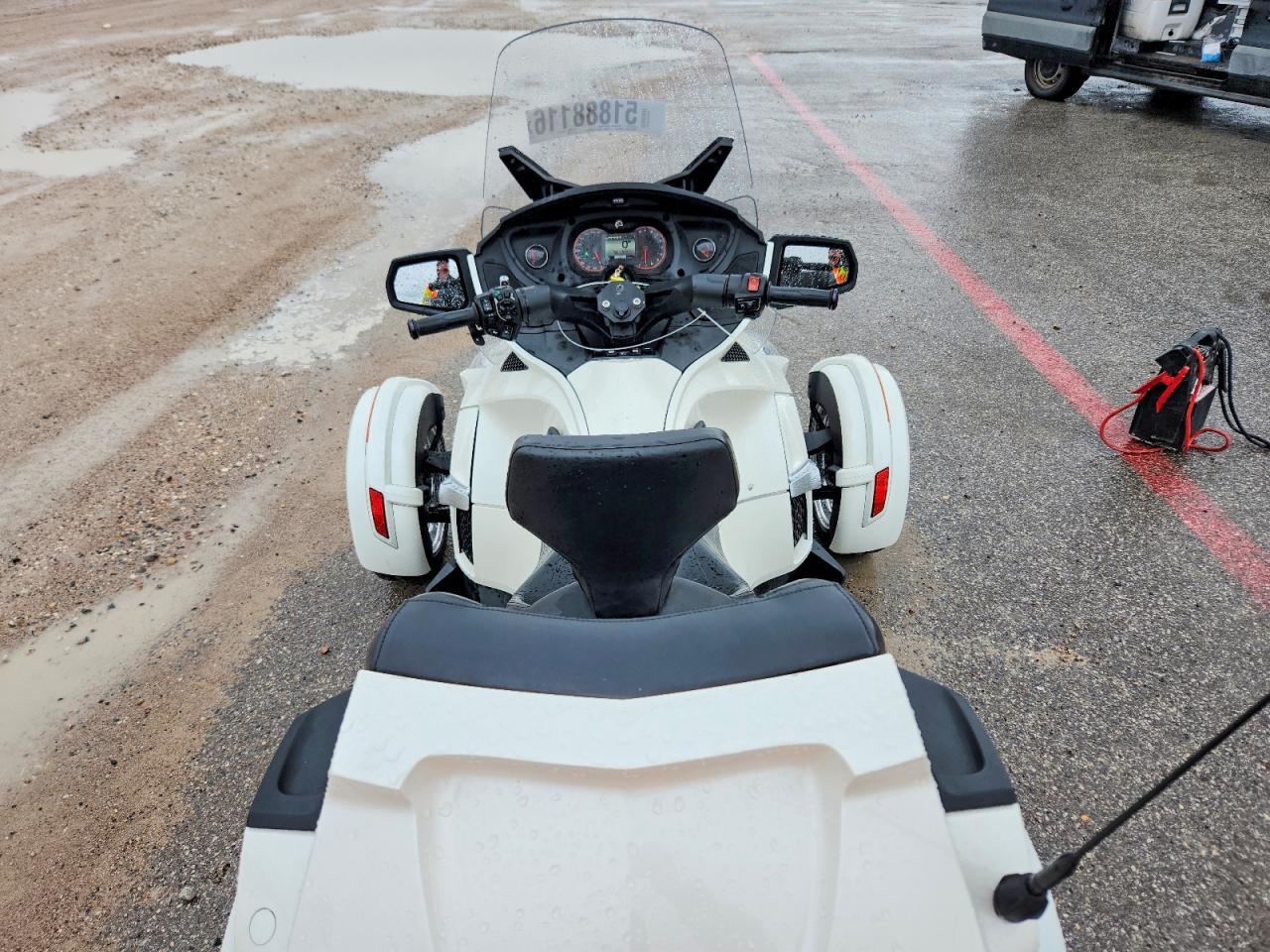 2017 Can-Am Spyder Roadster RT