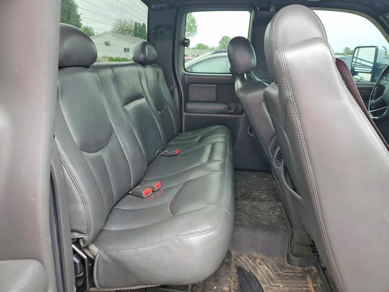 2003 GMC Sierra K2500 Heavy Duty