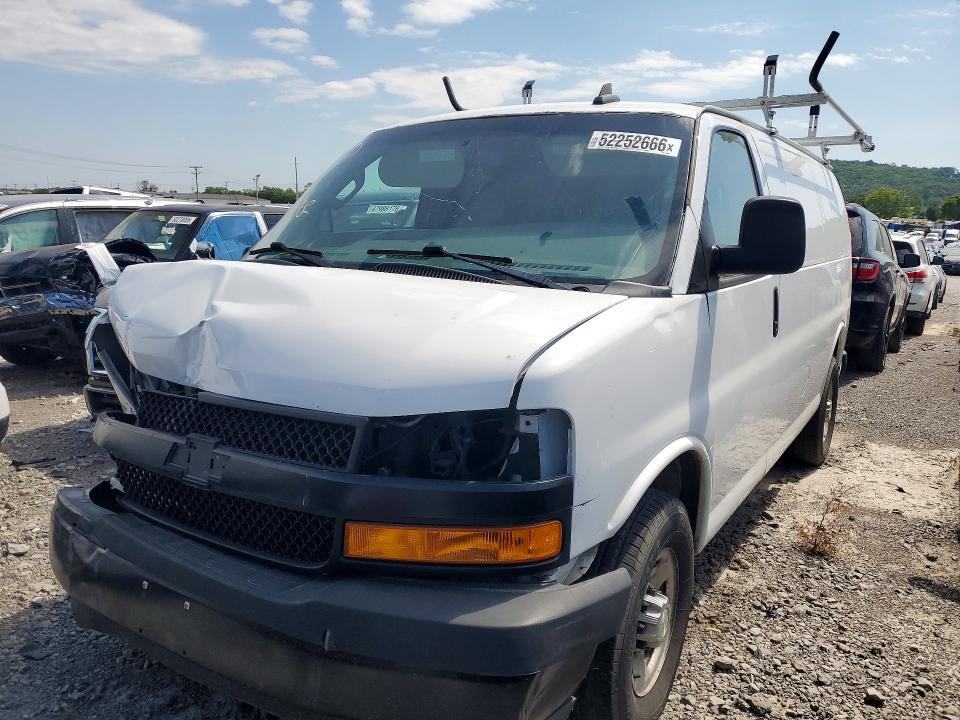 2020 Chev Express G2500
