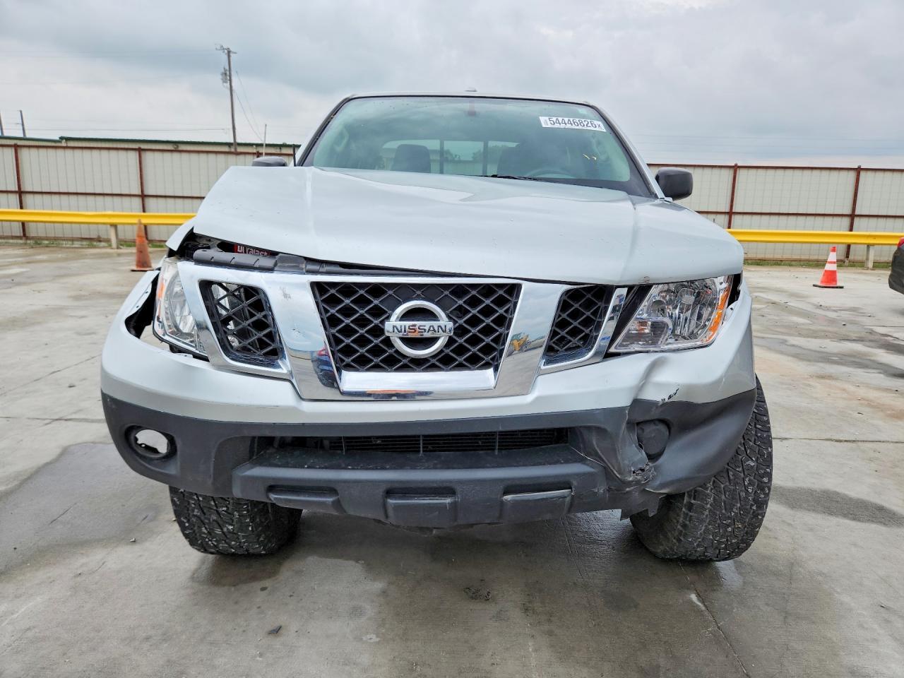 2015 Nissan Frontier SV