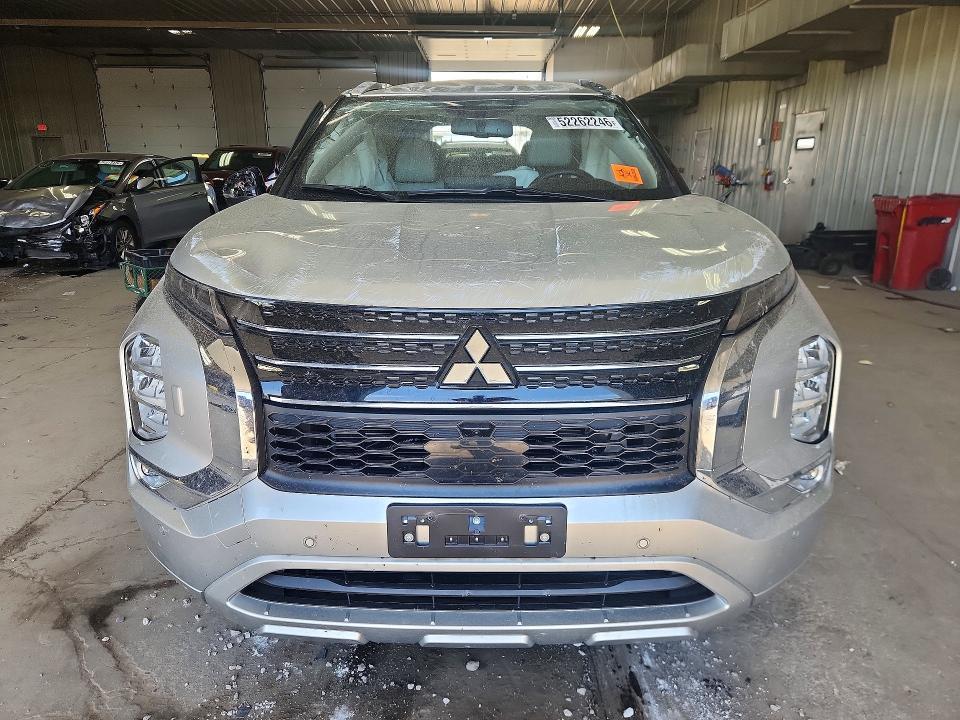 2024 Mitsubishi Outlander sel