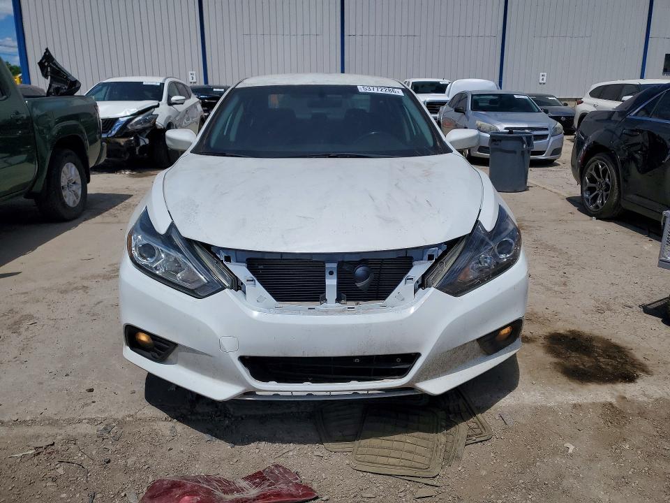 2018 Nissan Altima 2.5 sv