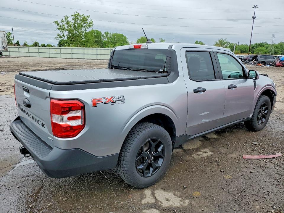 2022 Ford Maverick XL