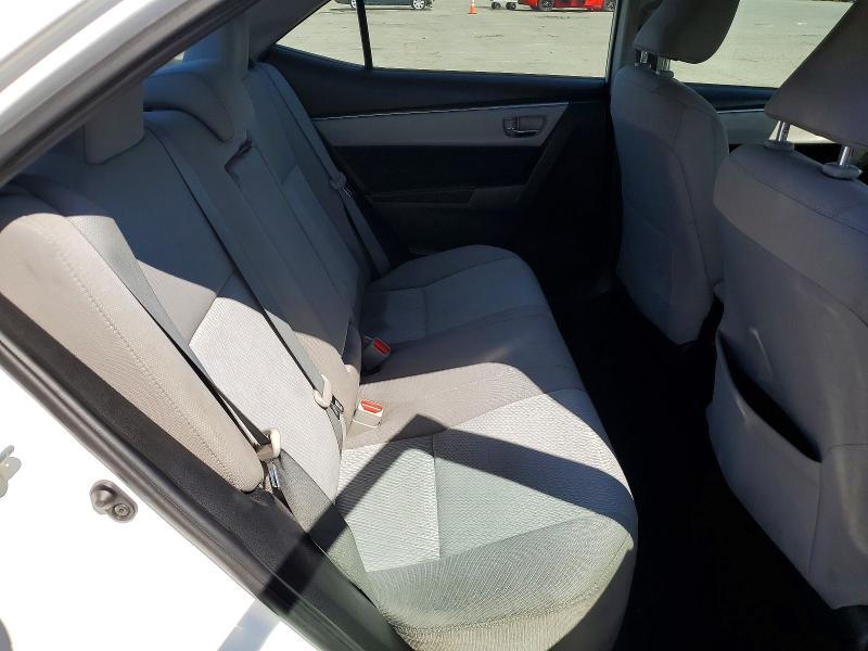 2016 Toyota Corolla le Plus