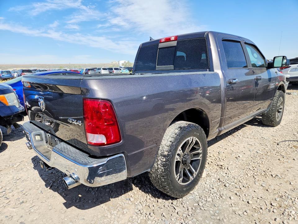 2016 Dodge RAM 1500 SLT