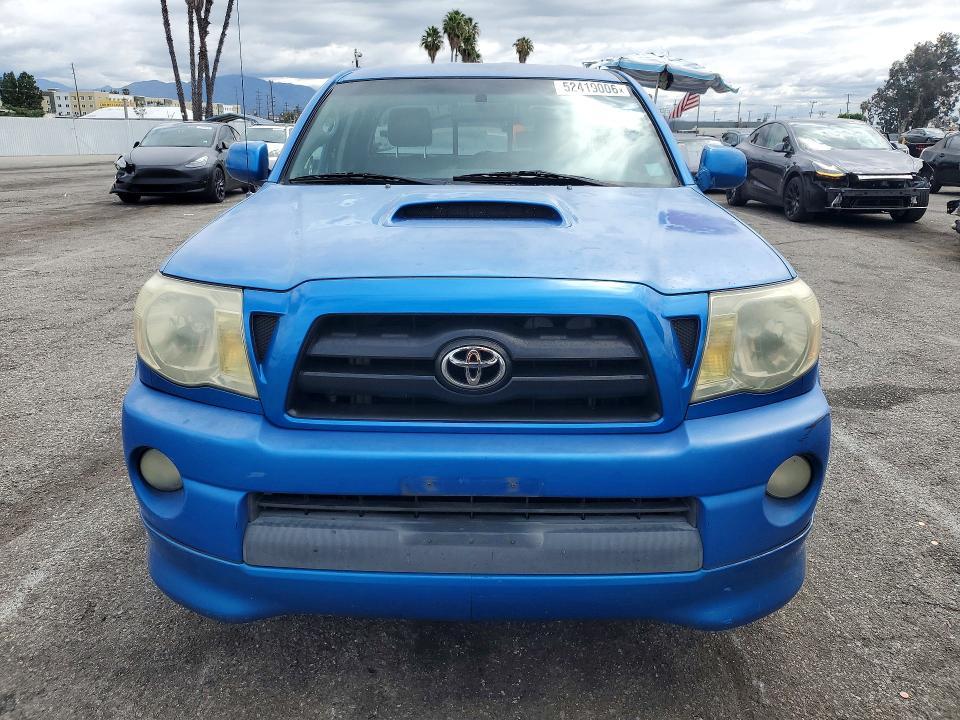 2005 Toyota Tacoma X-runner Access cab