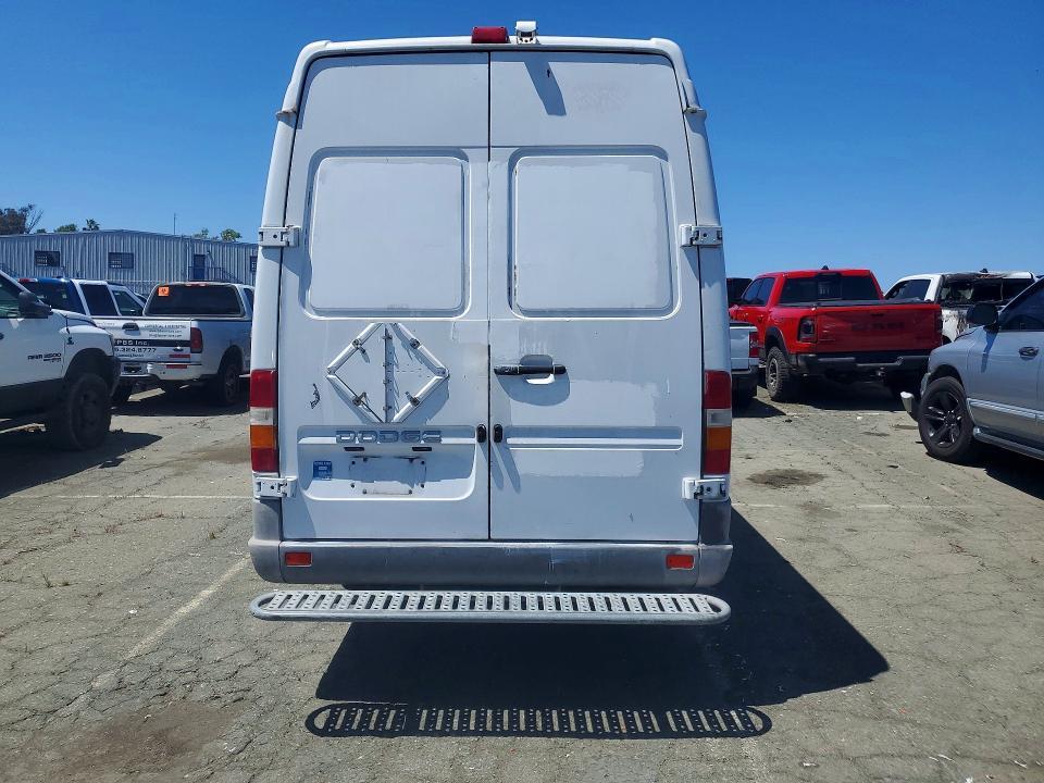 2005 Dodge Sprinter 2500 Delivery Van