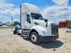 2016 Peterbilt 579 Semi Truck