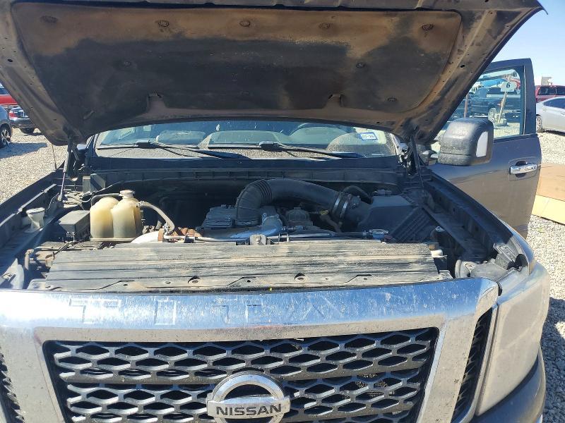 2016 Nissan Titan XD SV