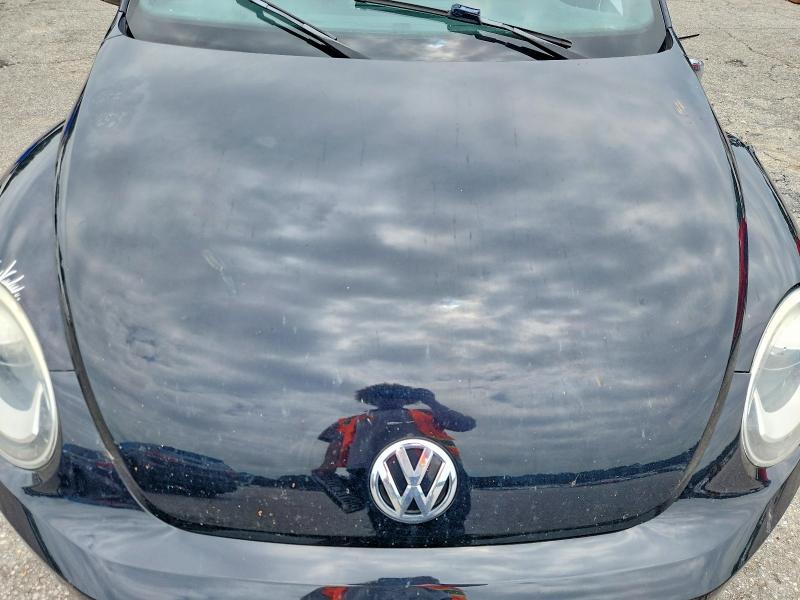 2013 Volkswagen Beetle