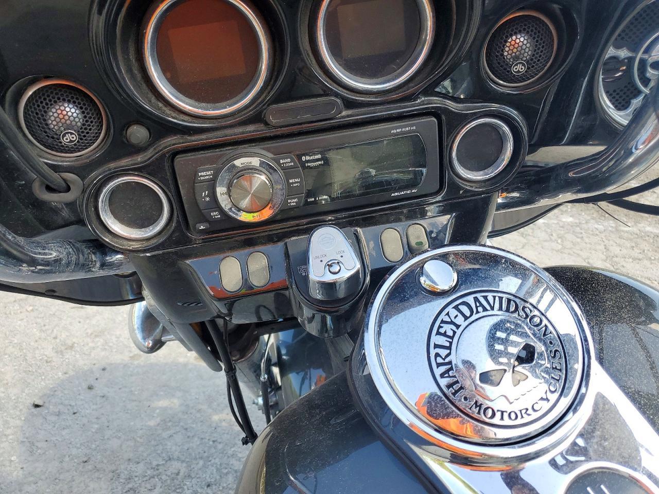 2006 Harley-Davidson Flhxi