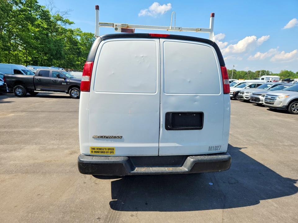 2017 Chevrolet Express G2500