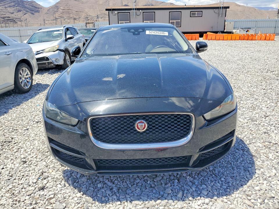 2017 Jaguar Xe Premium