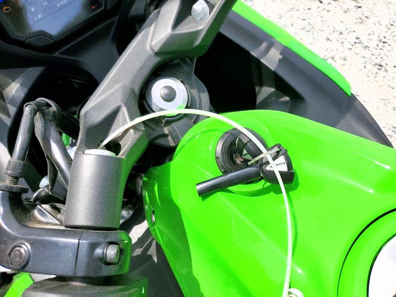 2025 Kawasaki EX650 P