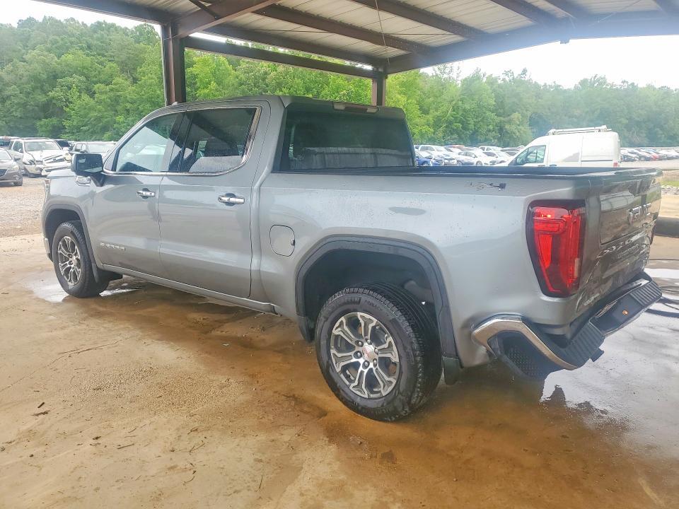 2026 GMC Sierra K1500 SLT