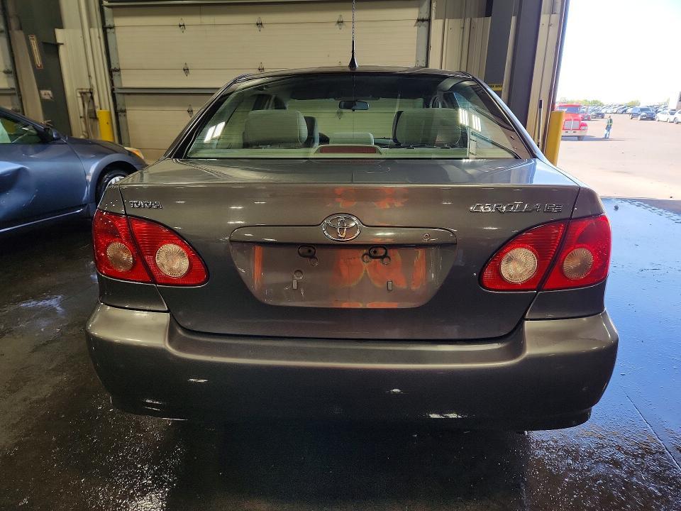 2005 Toyota Corolla ce