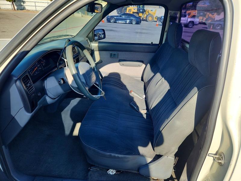 1995 Toyota Tacoma Base