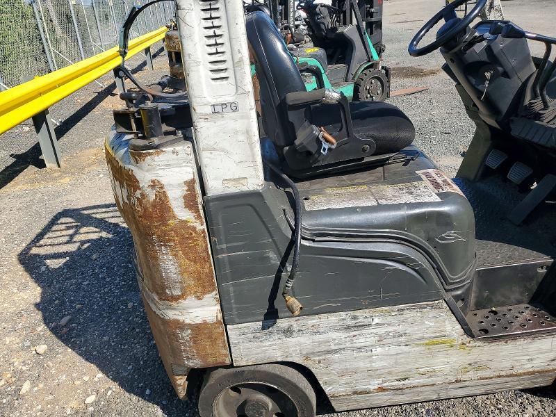 2014 Unicariers 2014 Unicarriers Forklift