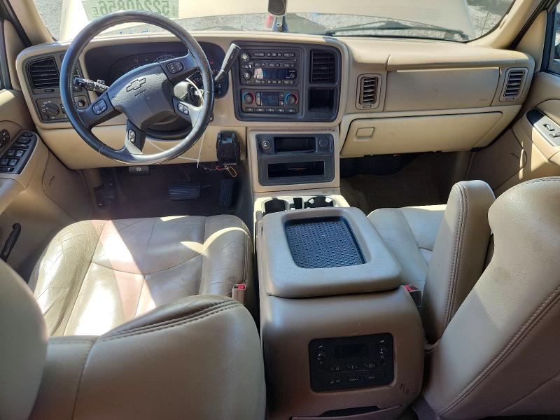 2004 Chevrolet Suburban K1500