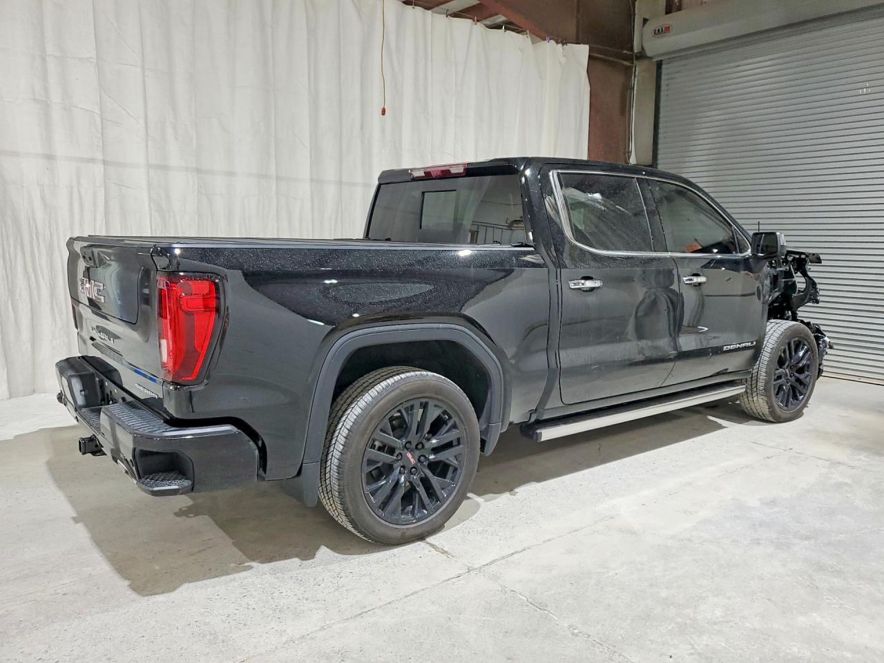 2025 GMC Sierra K1500 Denali