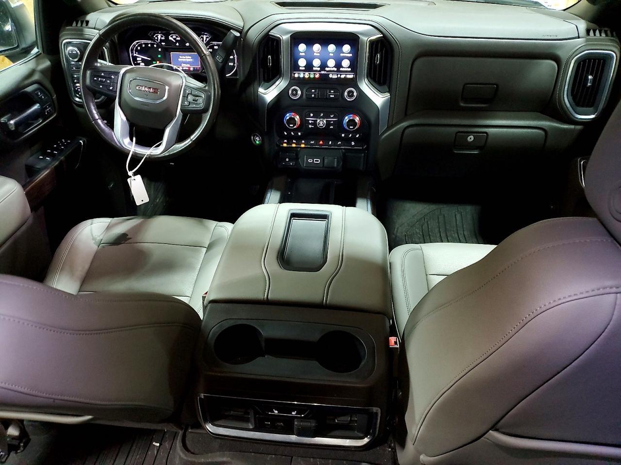 2021 GMC Sierra K1500 SLT
