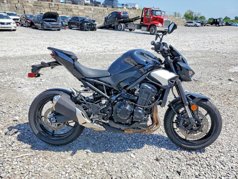 2025 Kawasaki ZR900 S